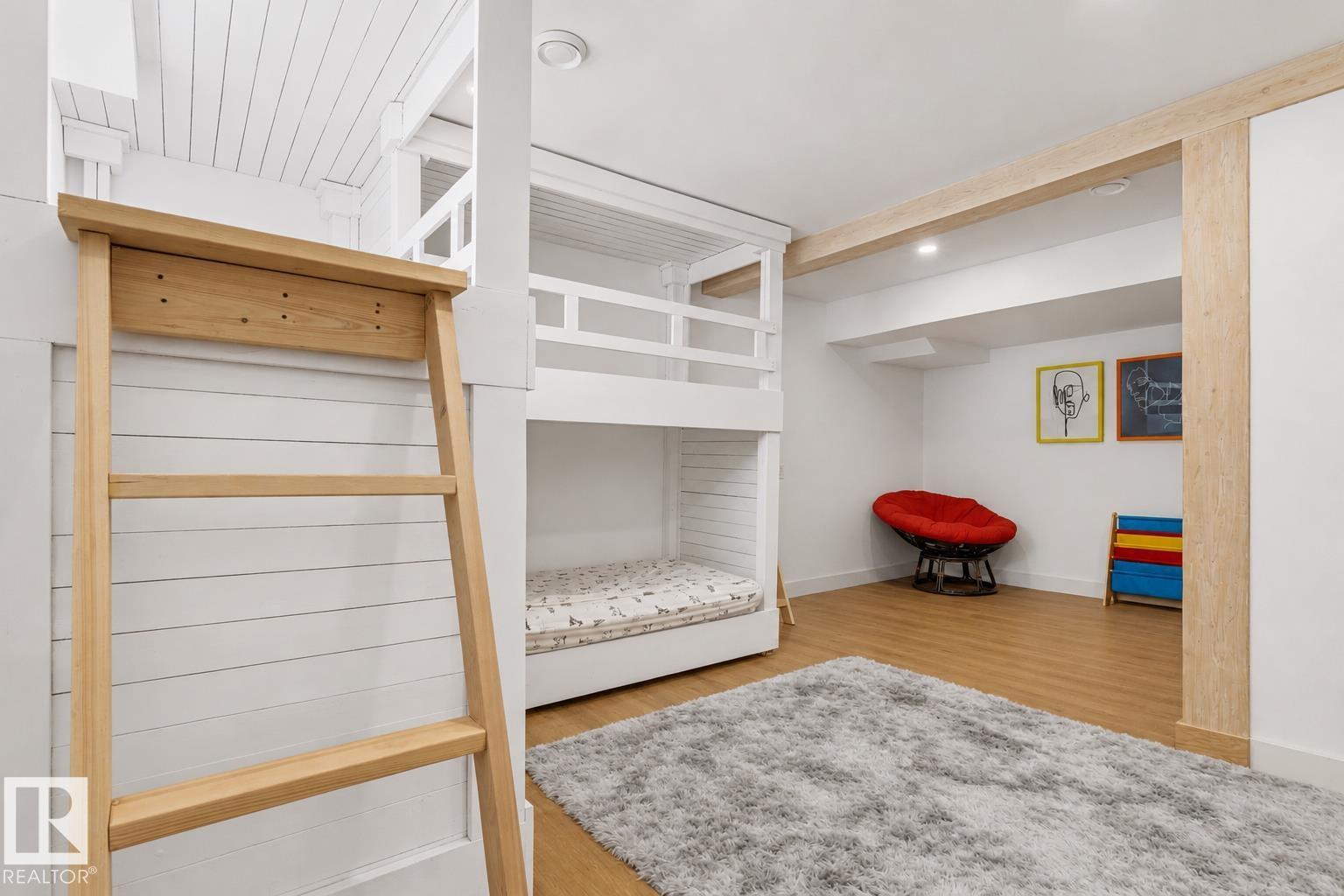 9 Gibbons Ave - 34