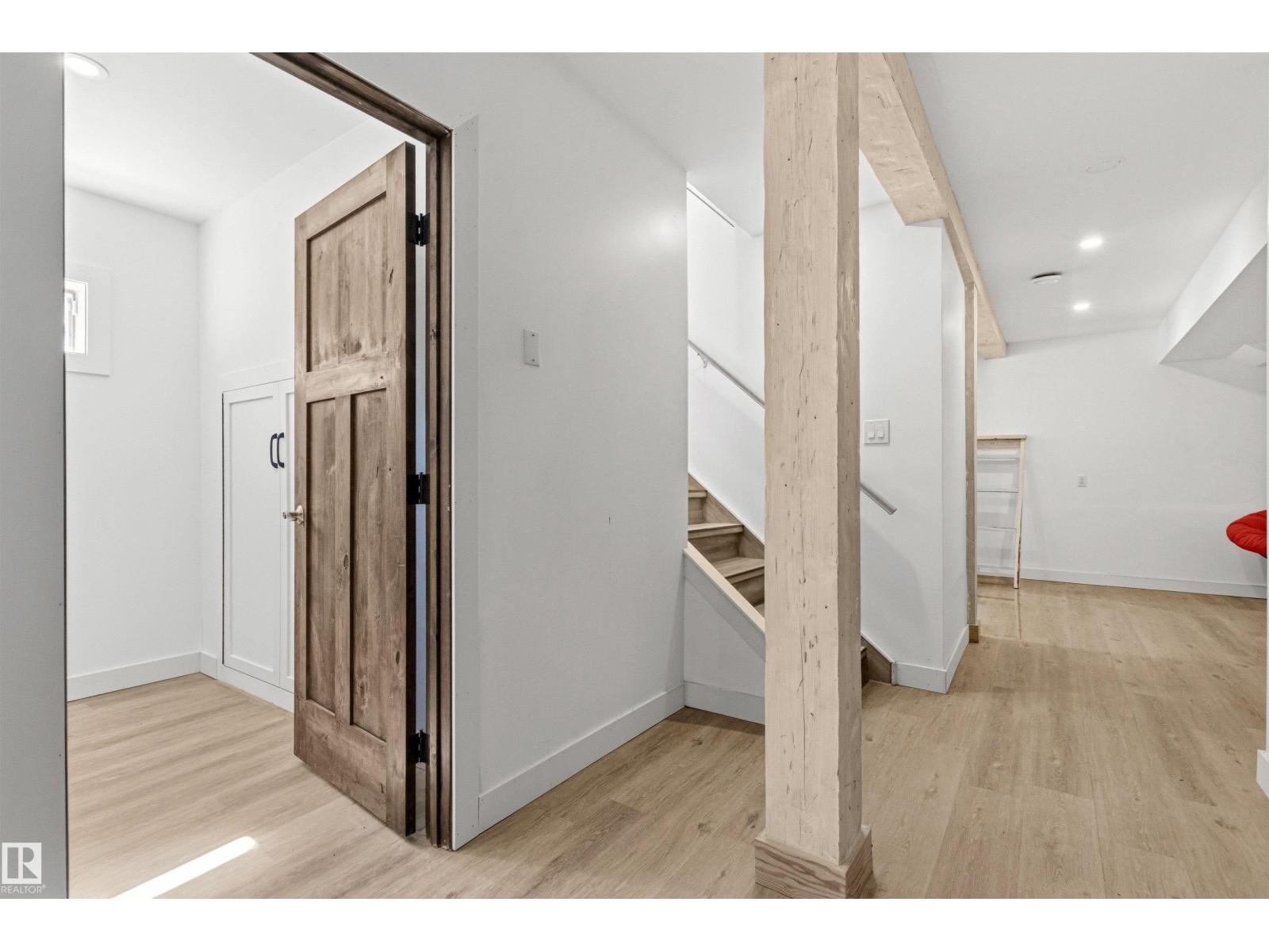 9 Gibbons Ave - 32