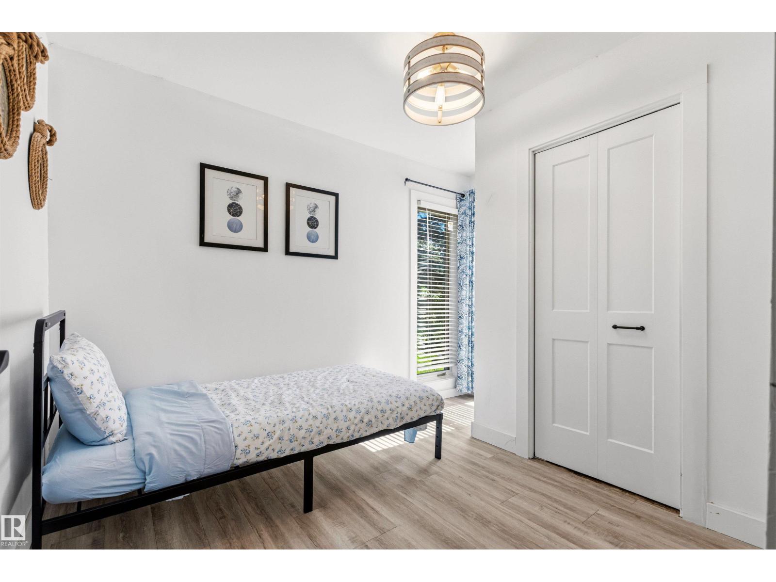 9 Gibbons Ave - 31