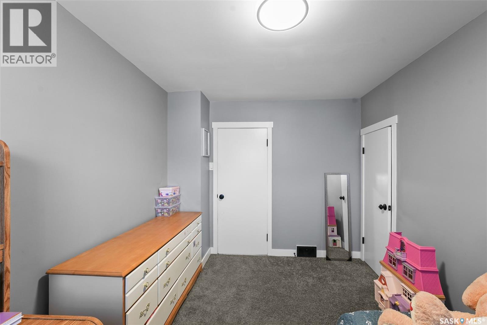 327 Retallack STREET - 15