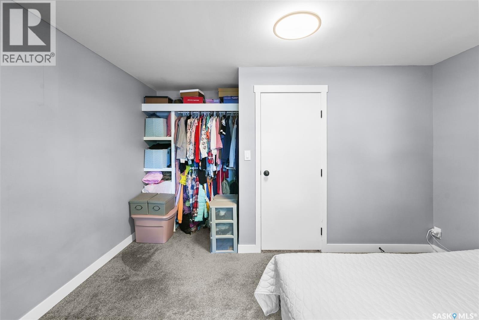 327 Retallack STREET - 17