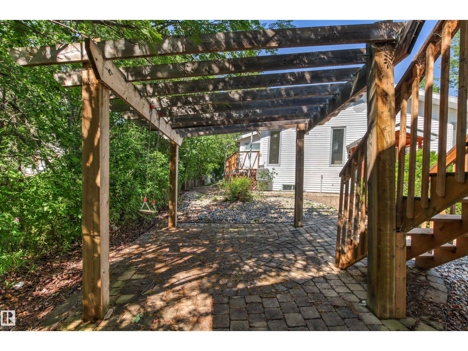 9 Gibbons Ave - 46