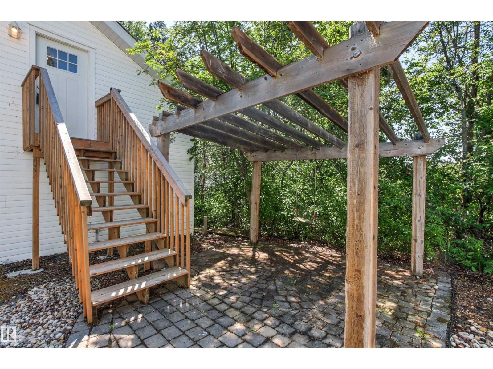 9 Gibbons Ave - 39