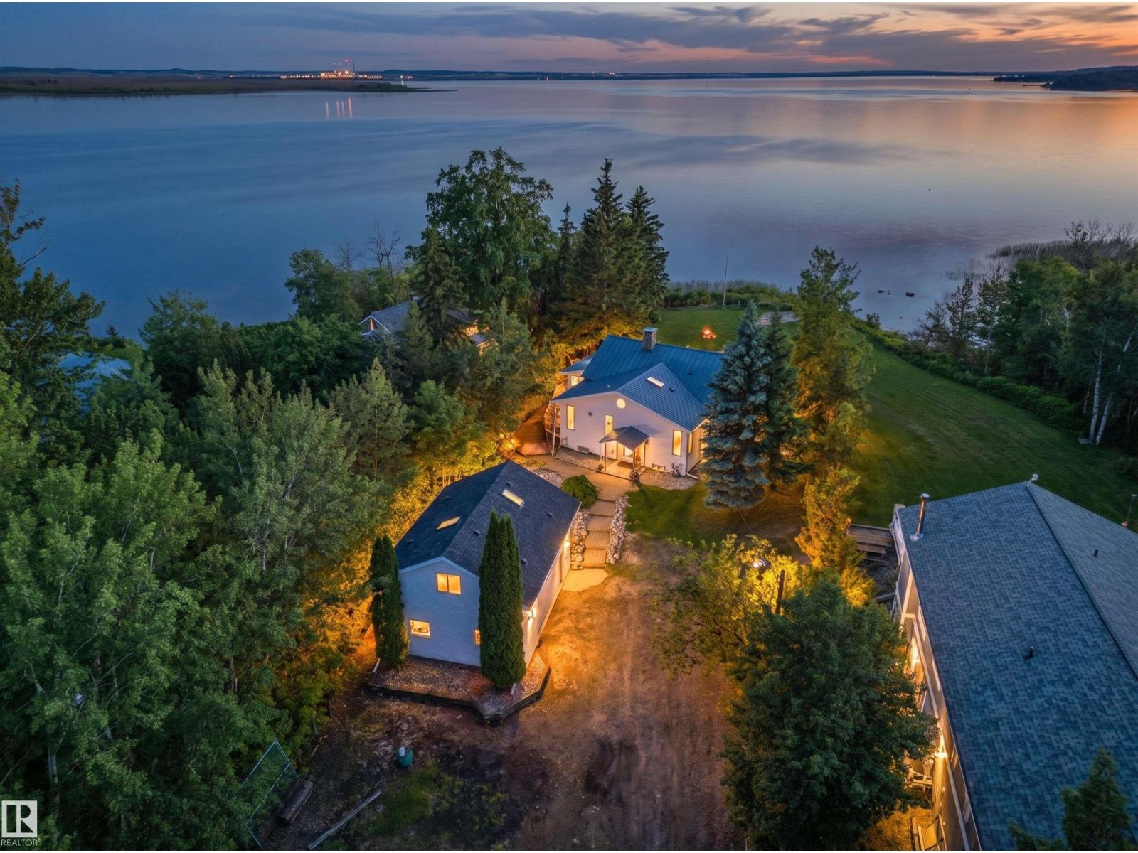 9 Gibbons Ave - 63