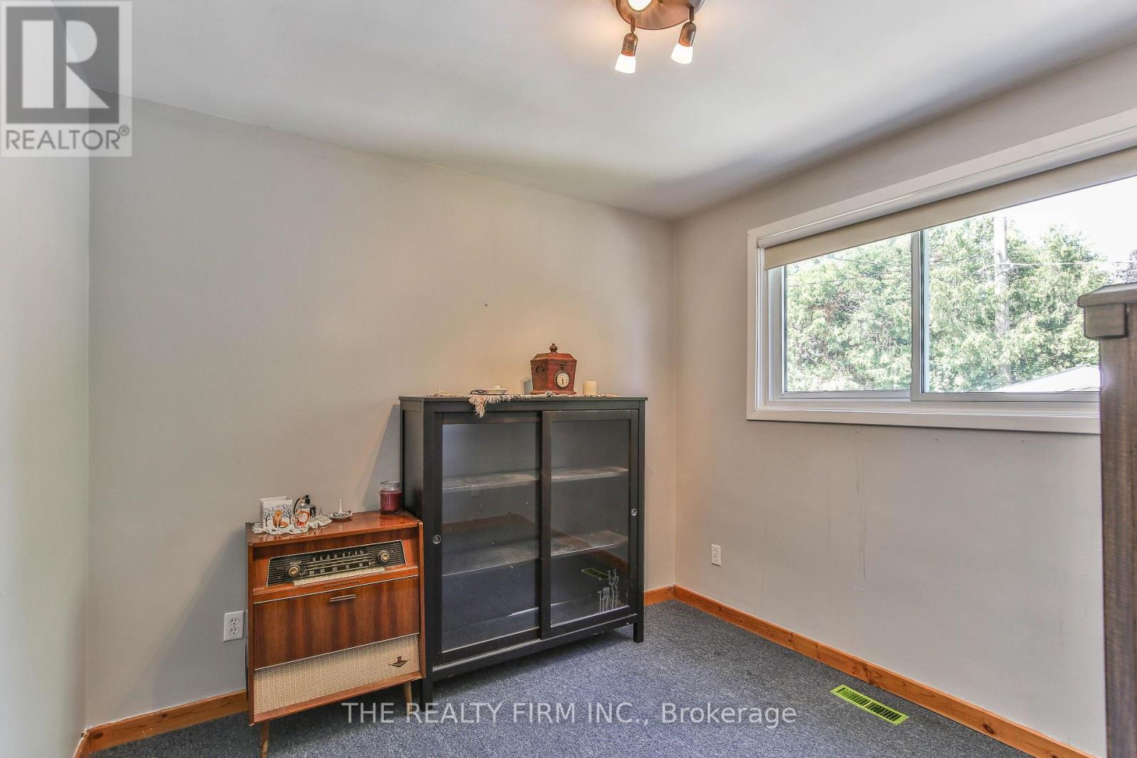 13 VANBUSKIRK DRIVE - Image 18