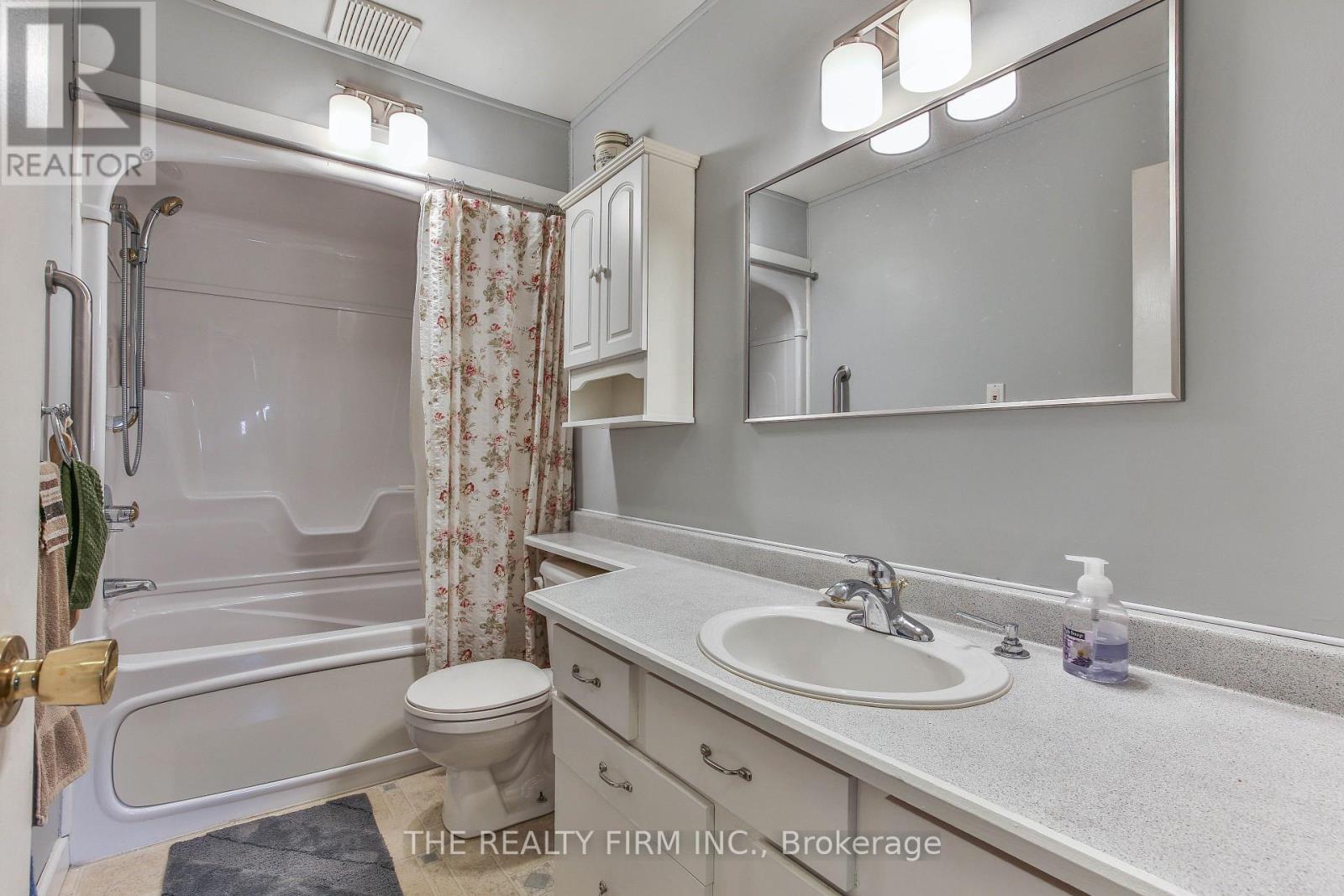 13 VANBUSKIRK DRIVE - Image 19