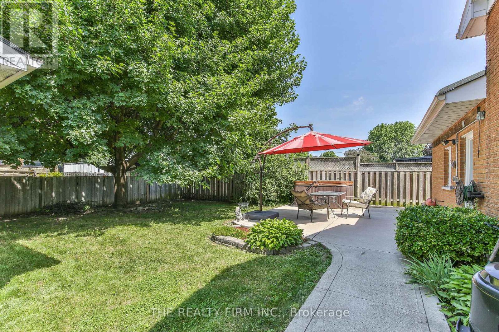13 VANBUSKIRK DRIVE - Image 30