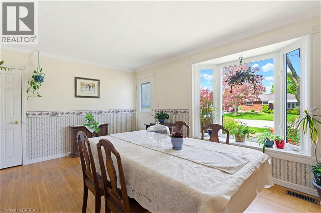 12 MCCAMMON Street - 9