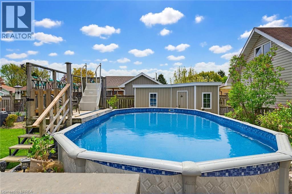 12 MCCAMMON Street - 31