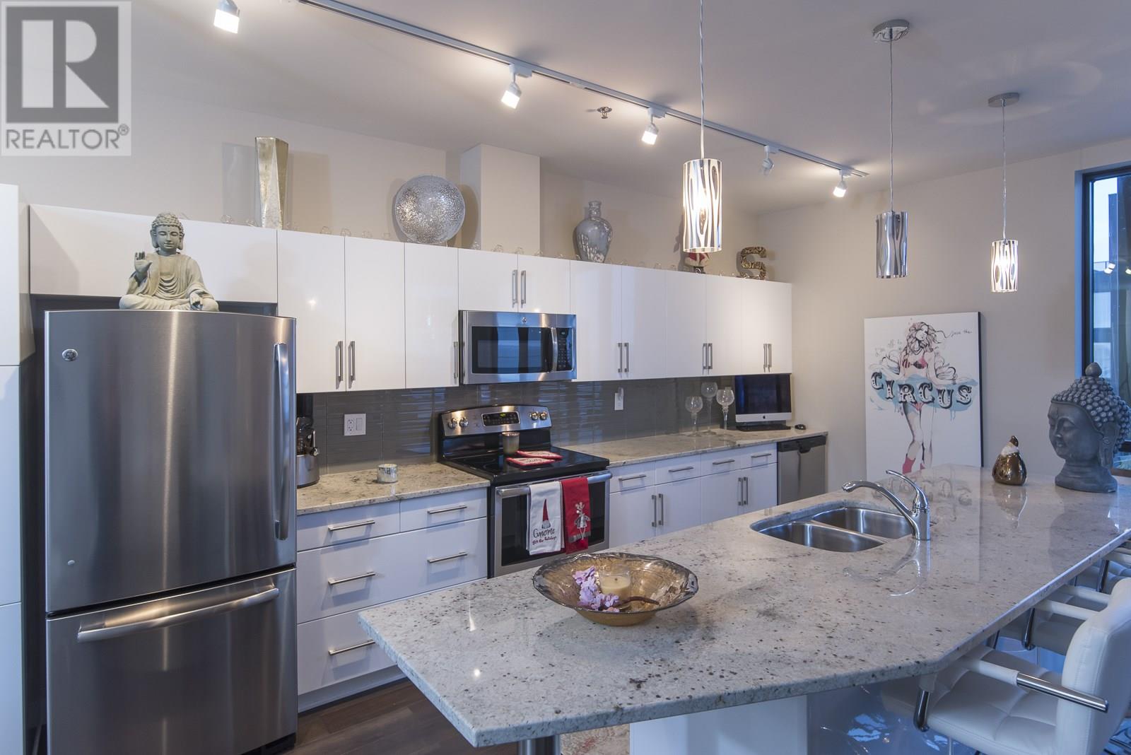 2260 Sleeping Giant PKWY - 13