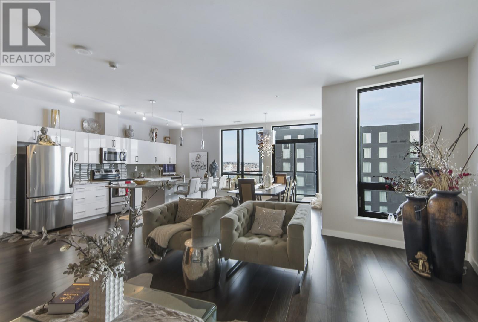 2260 Sleeping Giant PKWY - 11