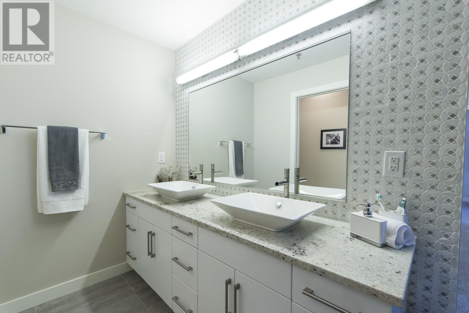 2260 Sleeping Giant PKWY - 22