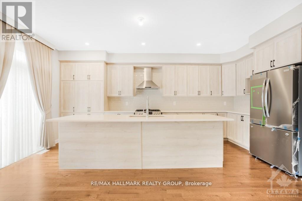 4 Bed, 3 Bath House for Rent in Ottawa – 607 IDYLLICE TERRACE, Ottawa – MLS# X13530062 - Image 8