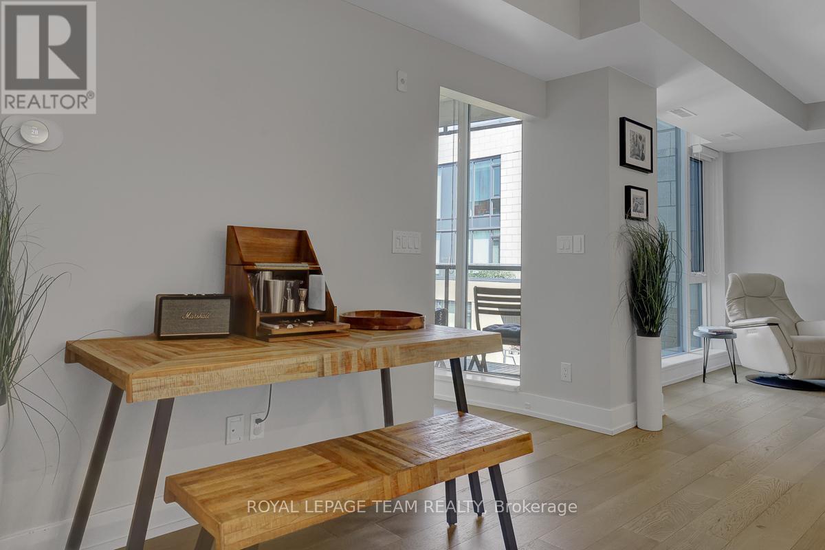 #712 360 PATRICIA AVENUE - 6