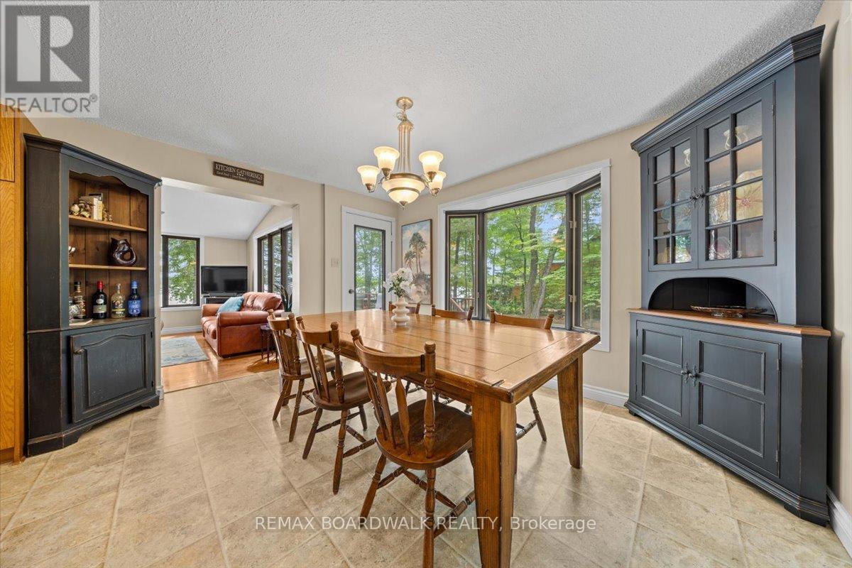 5 Bed, 2 Bath House for Sale in Ottawa – 178 BAILLIE AVENUE, Ottawa – MLS# X13530100 - Image 15