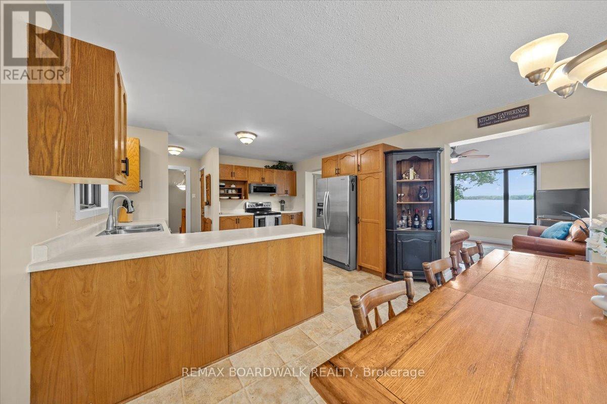 5 Bed, 2 Bath House for Sale in Ottawa – 178 BAILLIE AVENUE, Ottawa – MLS# X13530100 - Image 8