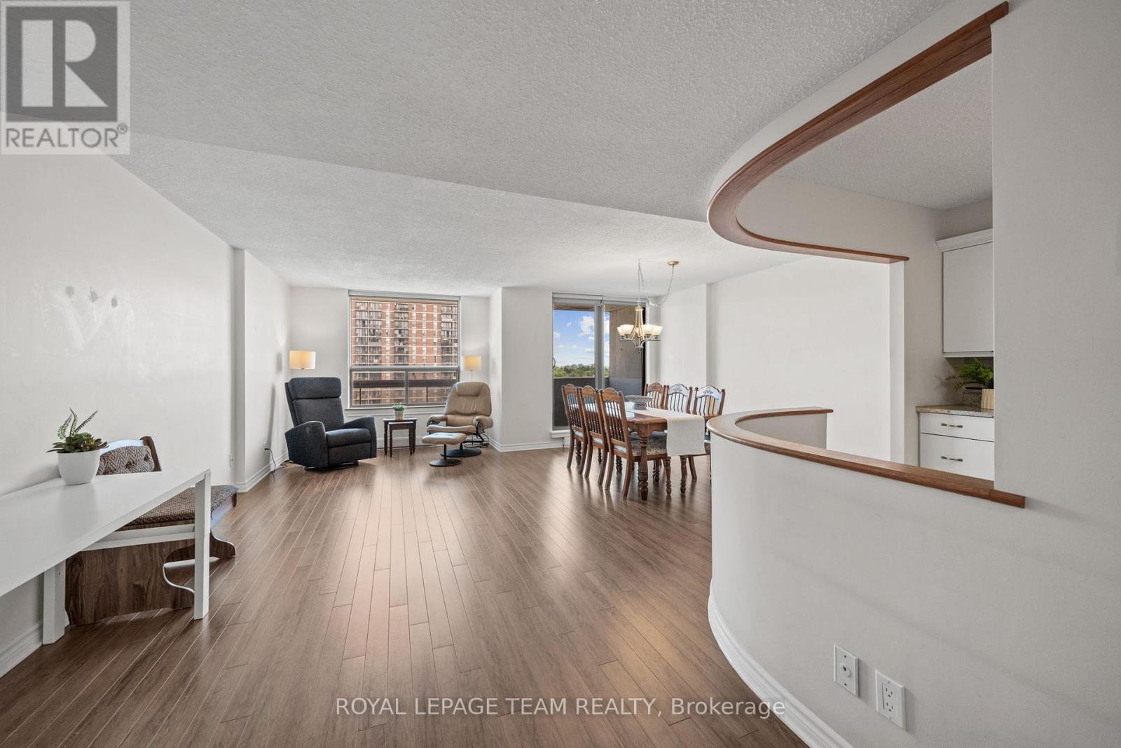 #1003 200 LAFONTAINE AVENUE - 14