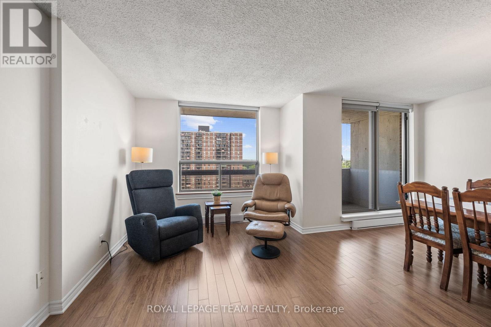 #1003 200 LAFONTAINE AVENUE - 16