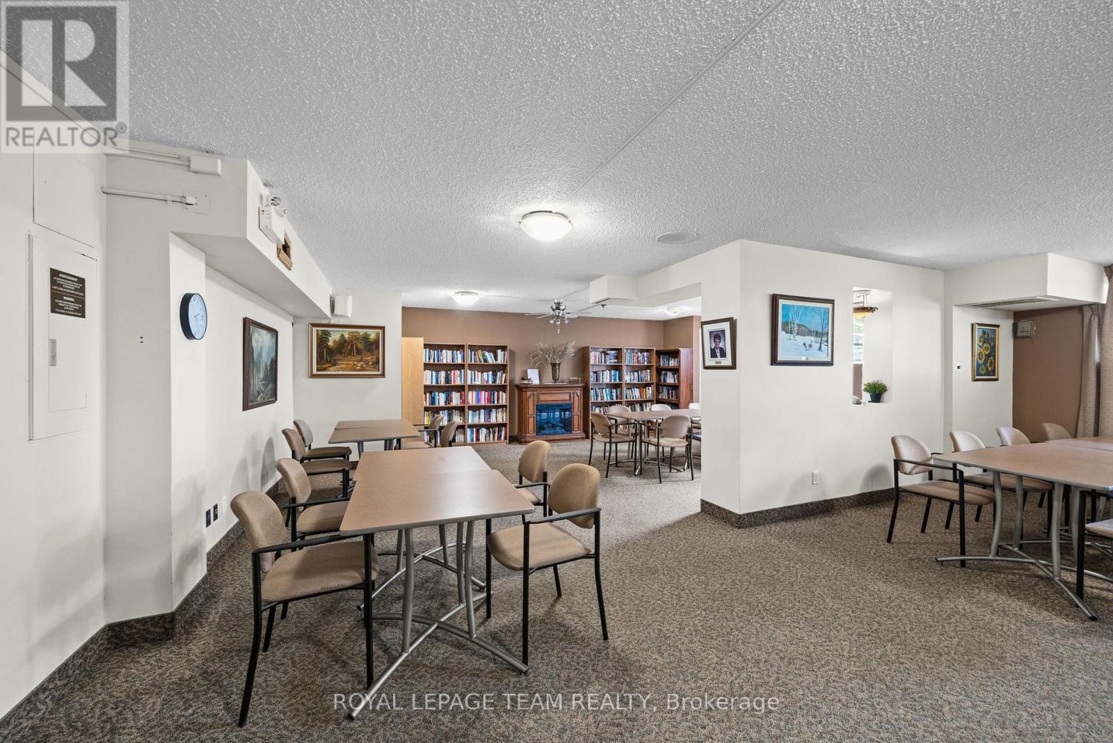 #1003 200 LAFONTAINE AVENUE - 38