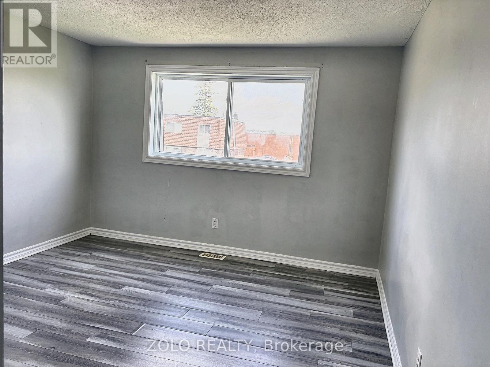 3 Bed, 1 Bath House for Sale in Ottawa – 59 – 241 RIDGEPARK PRIVATE, Ottawa – MLS# X13530120 - Image 10