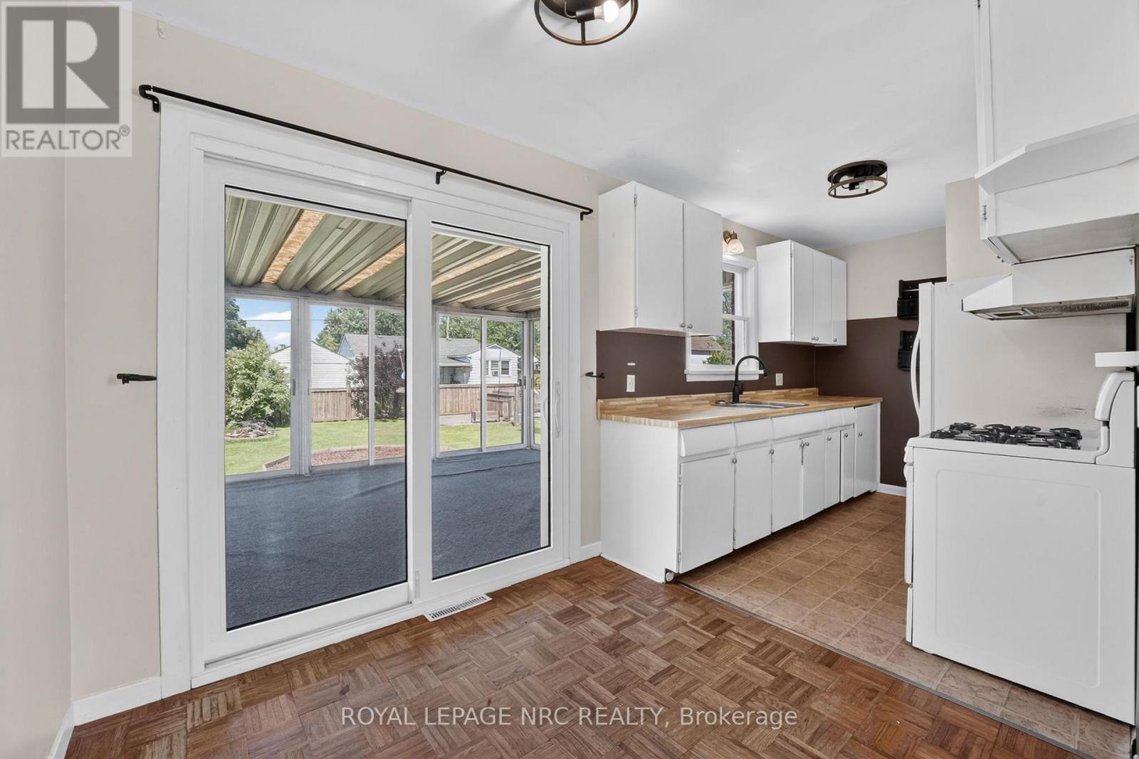 16 FERGUSON AVENUE - 9