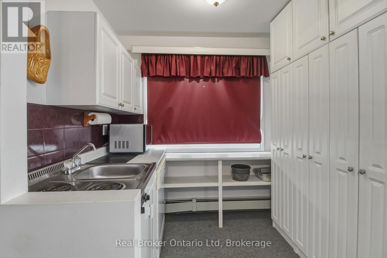 775498 HWY 10 HIGHWAY N - 23