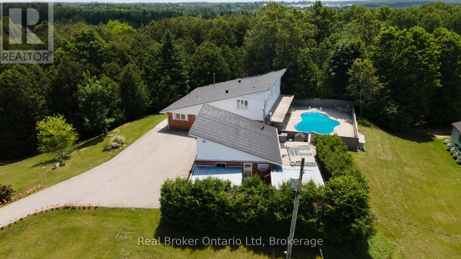 775498 HWY 10 HIGHWAY N - 49