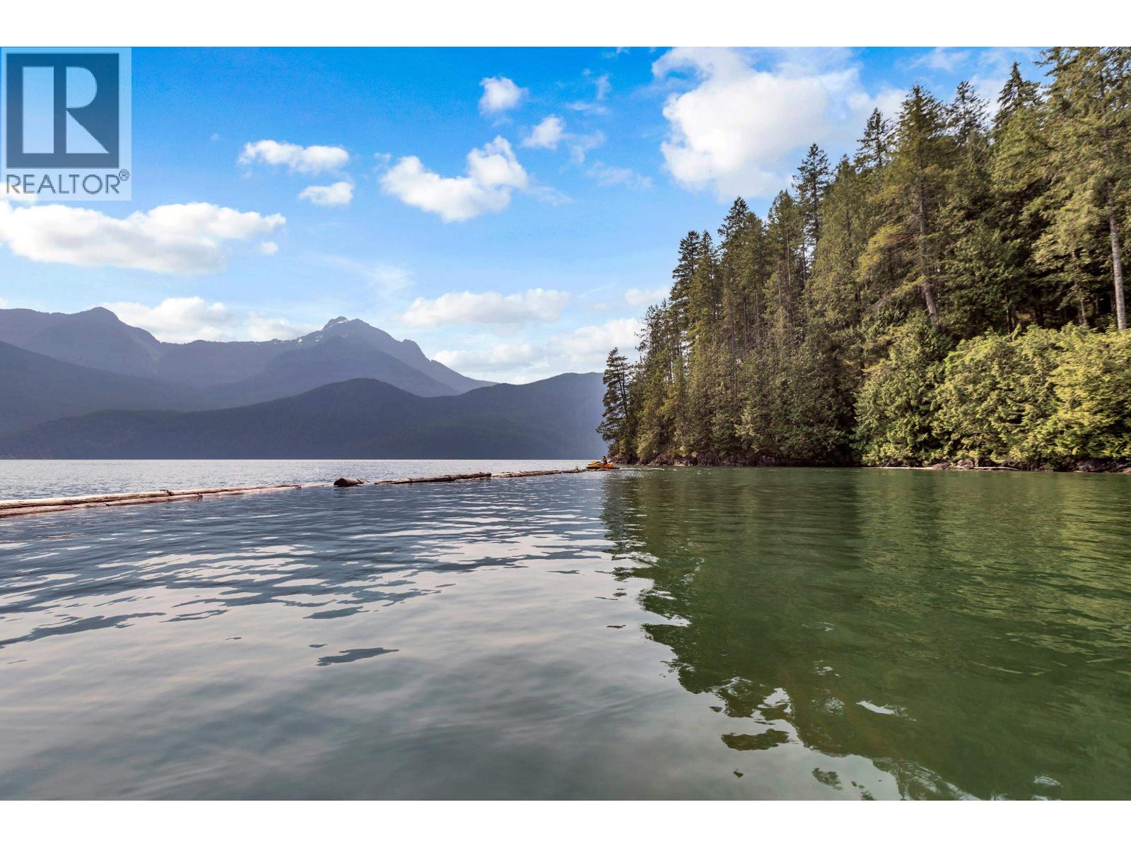 4 CHRISTIAN COVE, Pitt Meadows