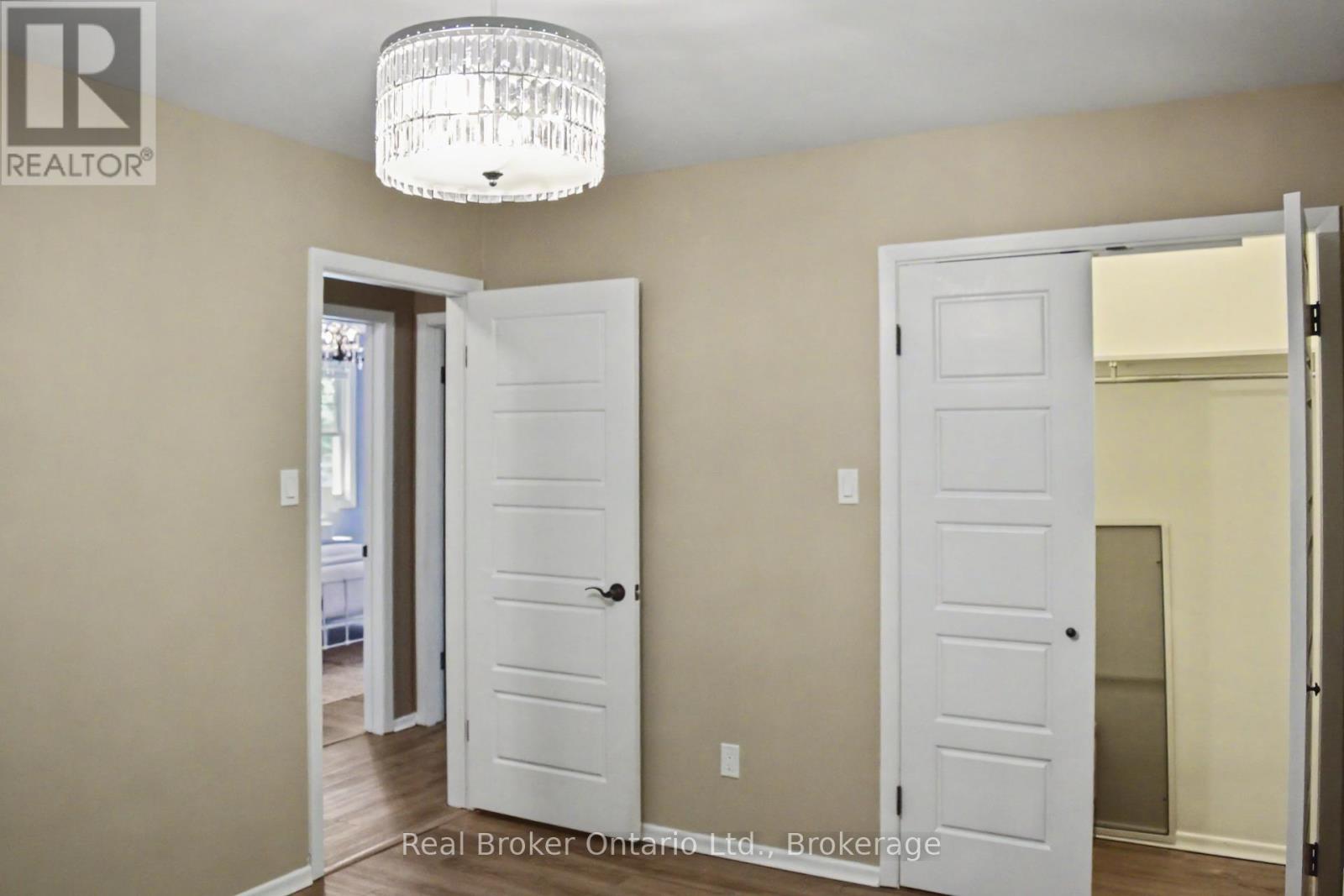 617 LOUIS STREET - 30