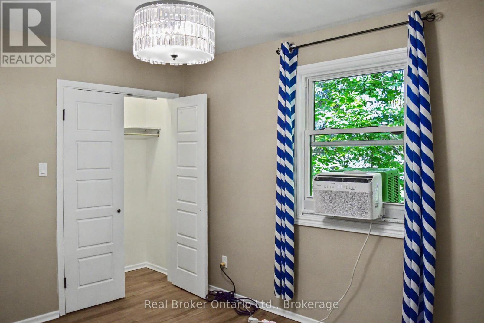 617 LOUIS STREET - 29