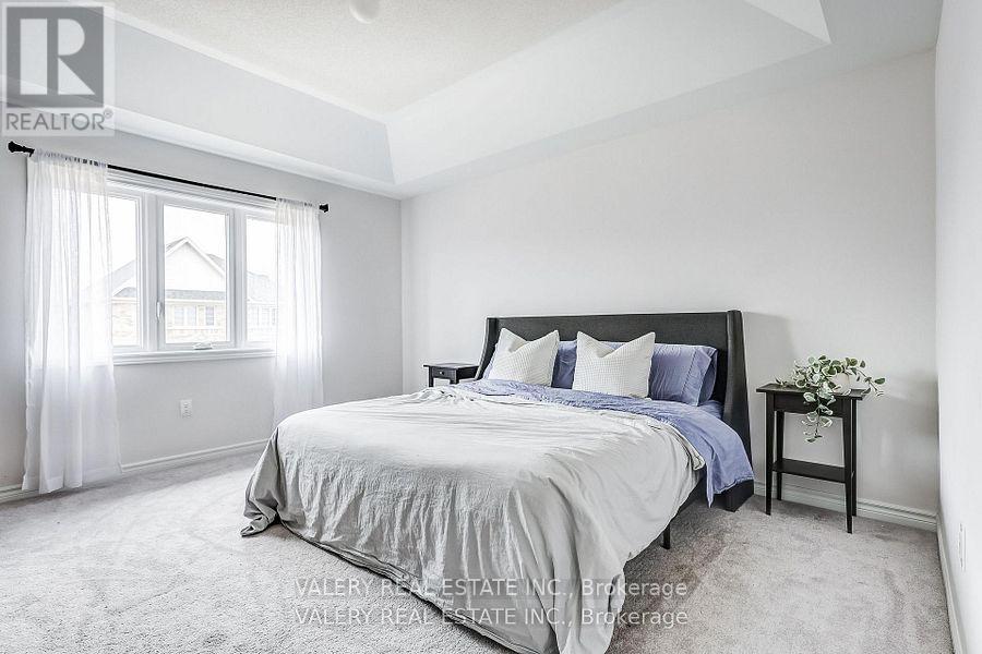 26 SAM BATTAGLIA CRESCENT - 13
