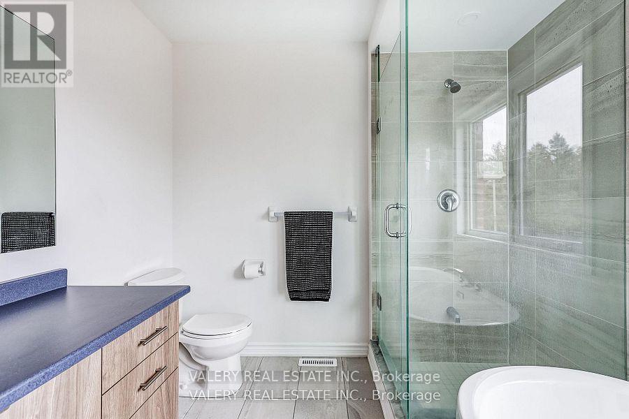 26 SAM BATTAGLIA CRESCENT - 18