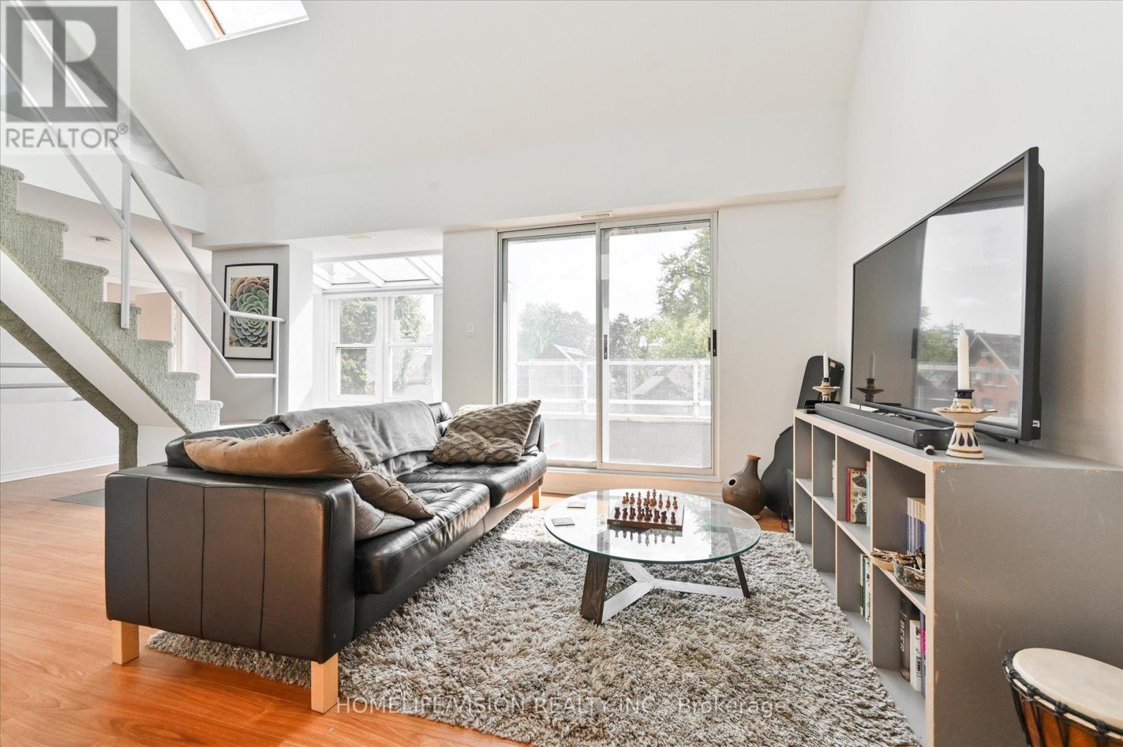 400 SUMMERHILL AVENUE - 25