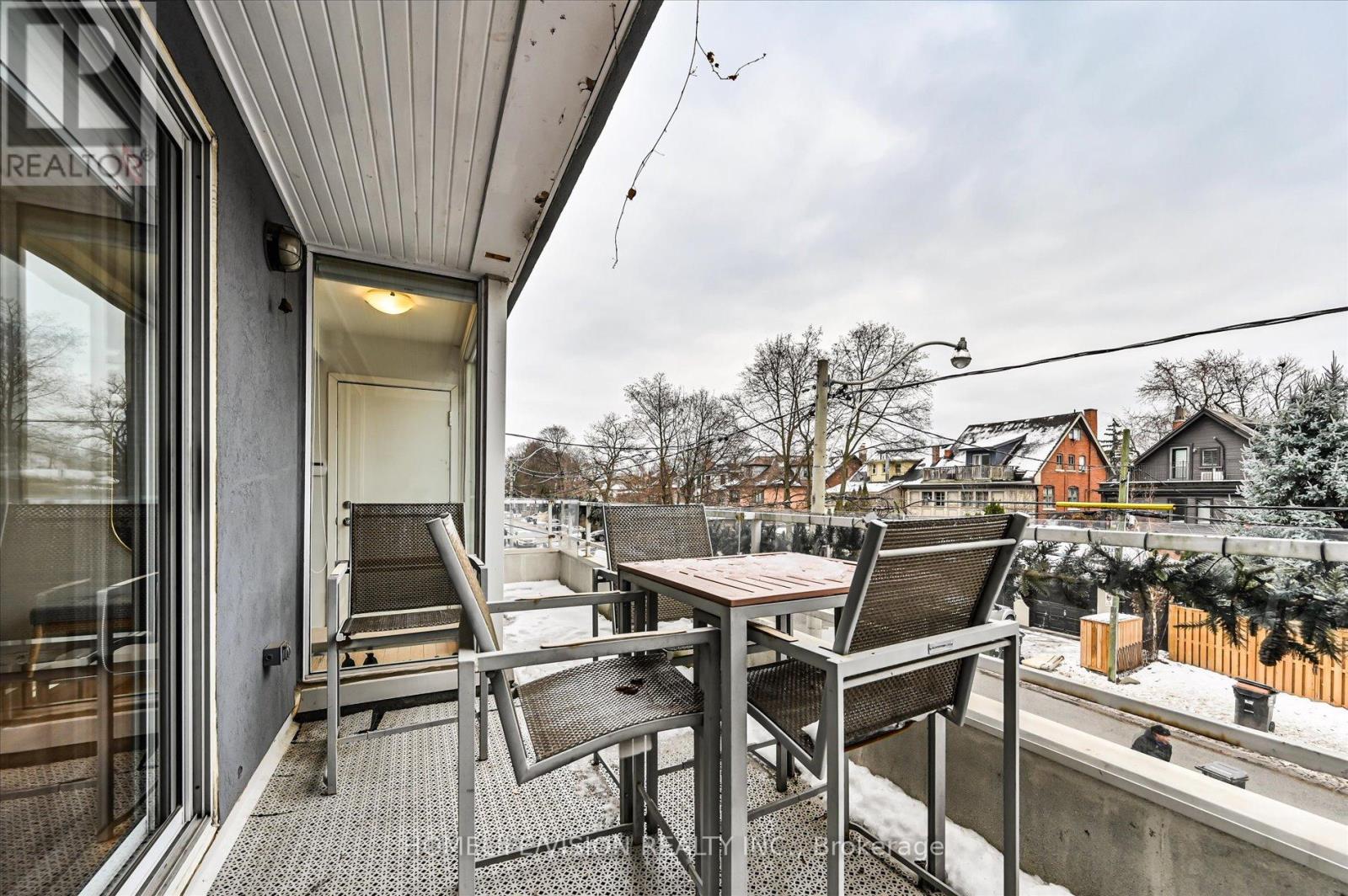 400 SUMMERHILL AVENUE - 23