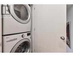 400 Summerhill Avenue, Toronto, ON M4W2E4 Photo 11