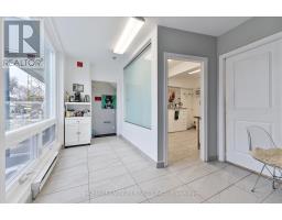 400 Summerhill Avenue, Toronto, ON M4W2E4 Photo 13