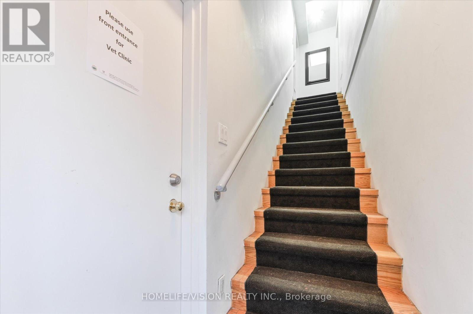 400 SUMMERHILL AVENUE - 14