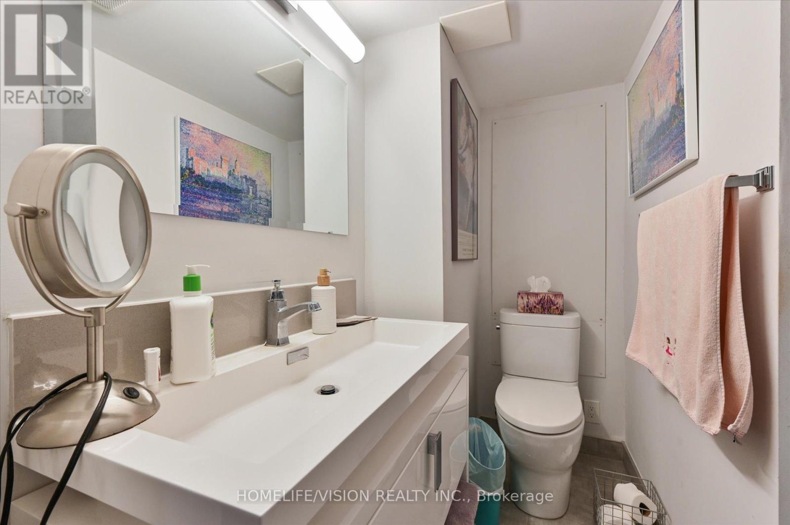 400 SUMMERHILL AVENUE - 8