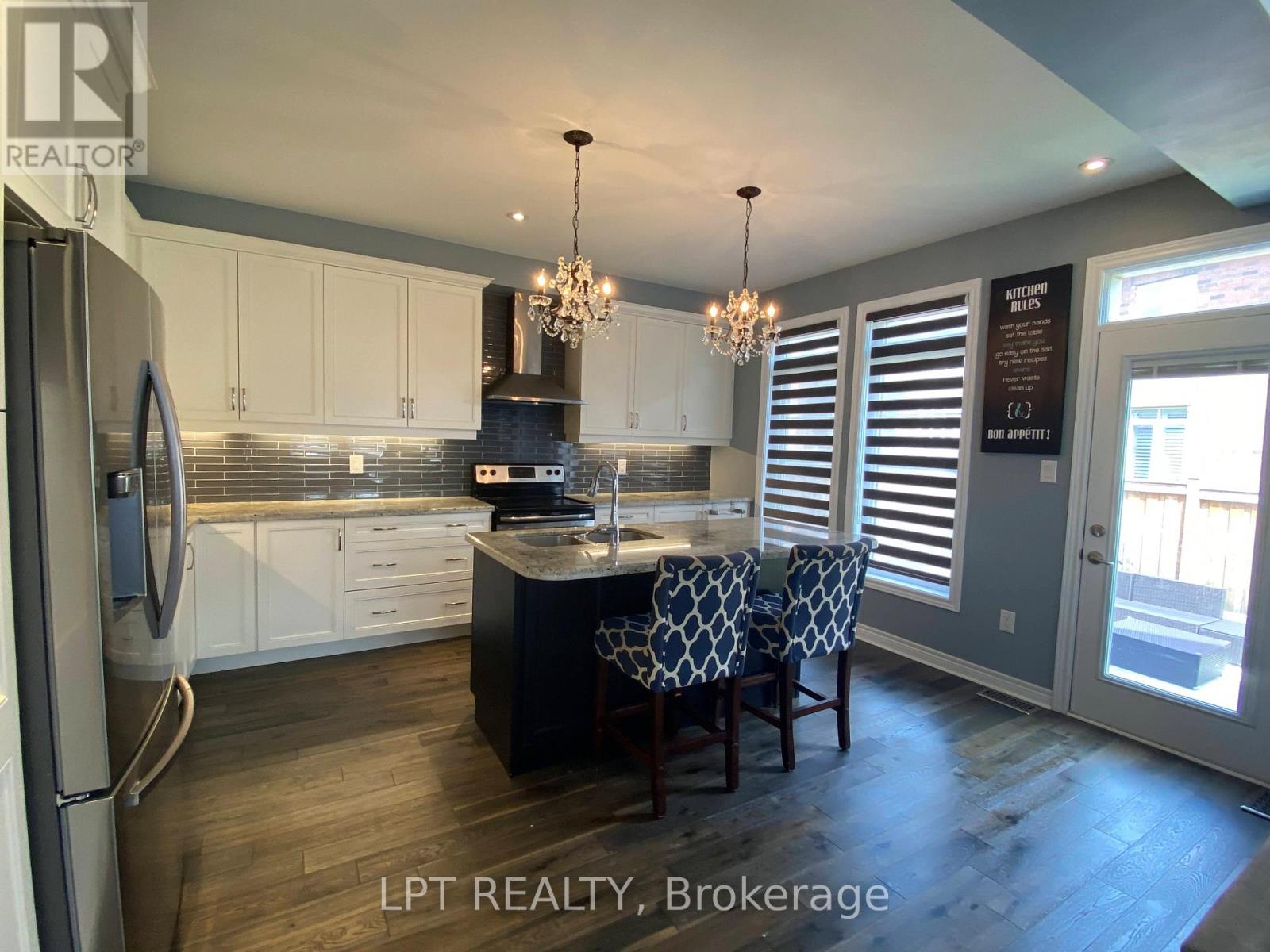 371 LEADWOOD GATE - Image 15