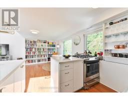 400 Summerhill Avenue, Toronto, ON M4W2E4 Photo 34