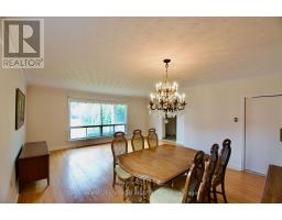 Kitchen - 239 Epsom Downs Drive, Toronto, ON M3M1T3 Photo 14