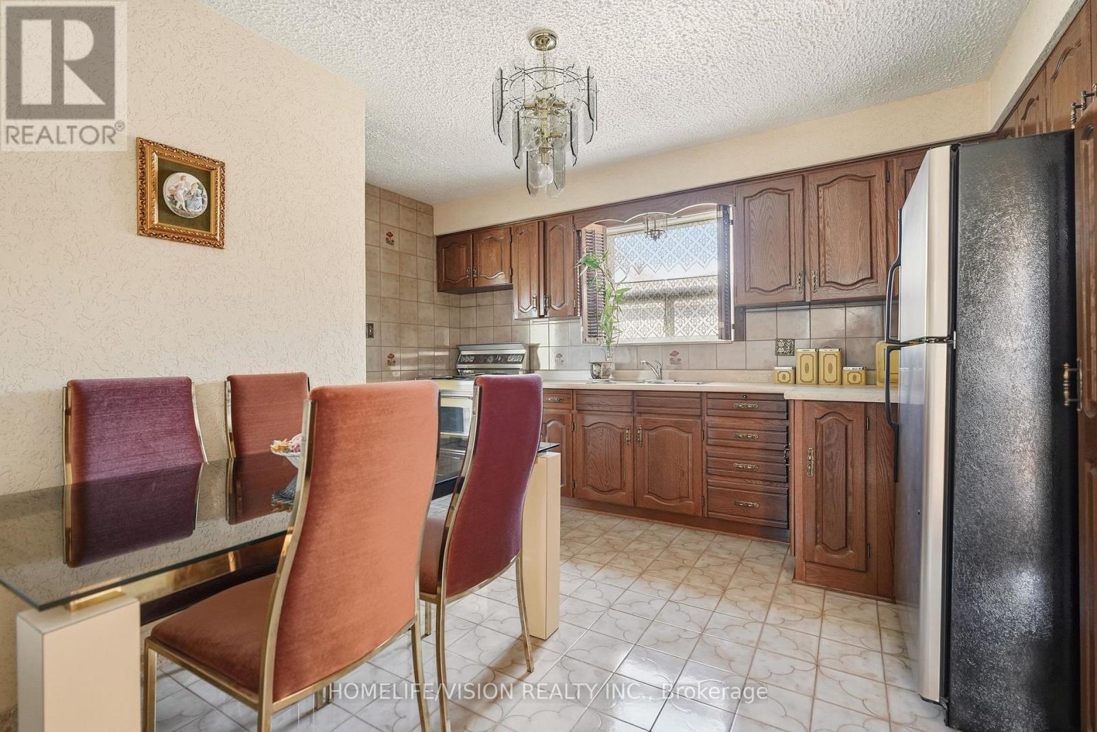 239 EPSOM DOWNS DRIVE - 20