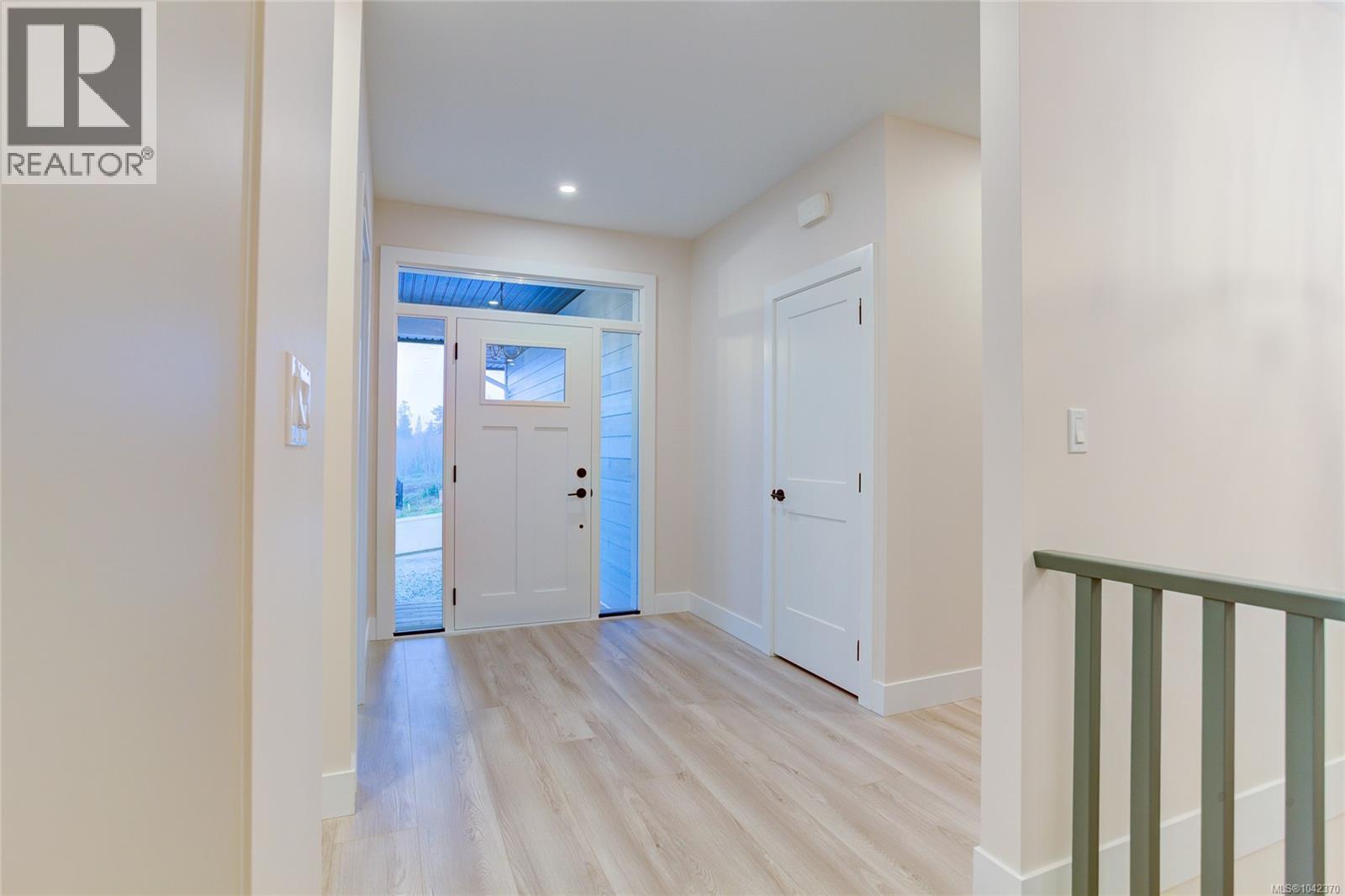 549 Mountain View Dr - 2