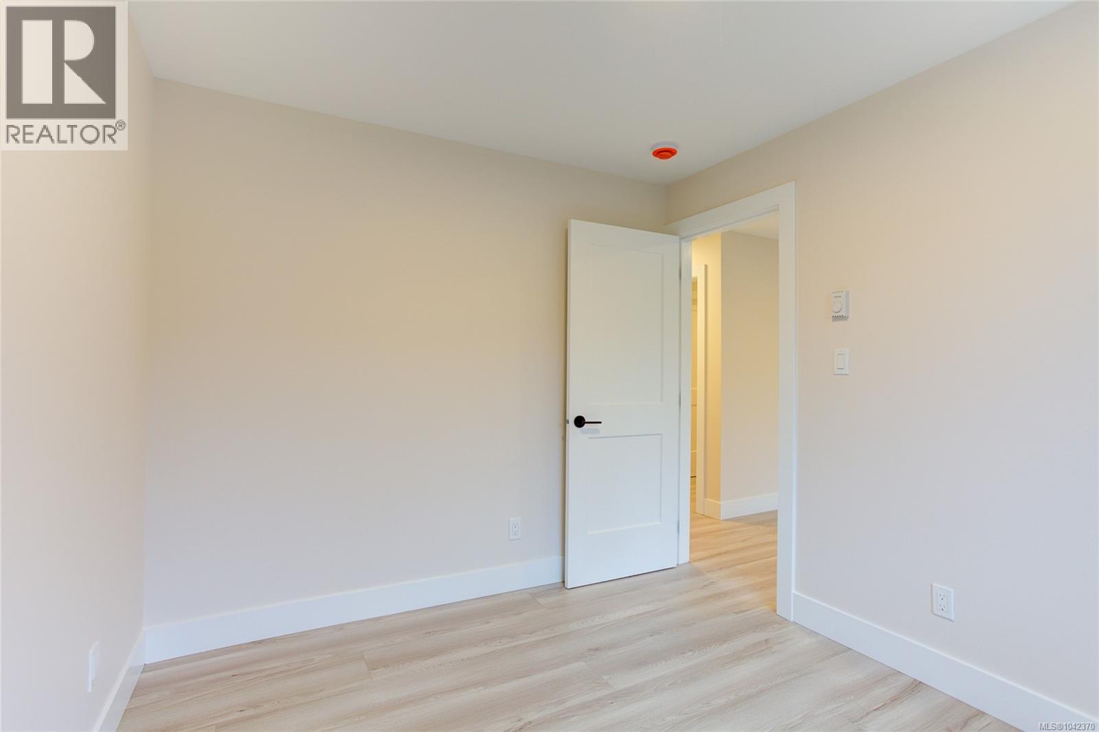 549 Mountain View Dr - 48