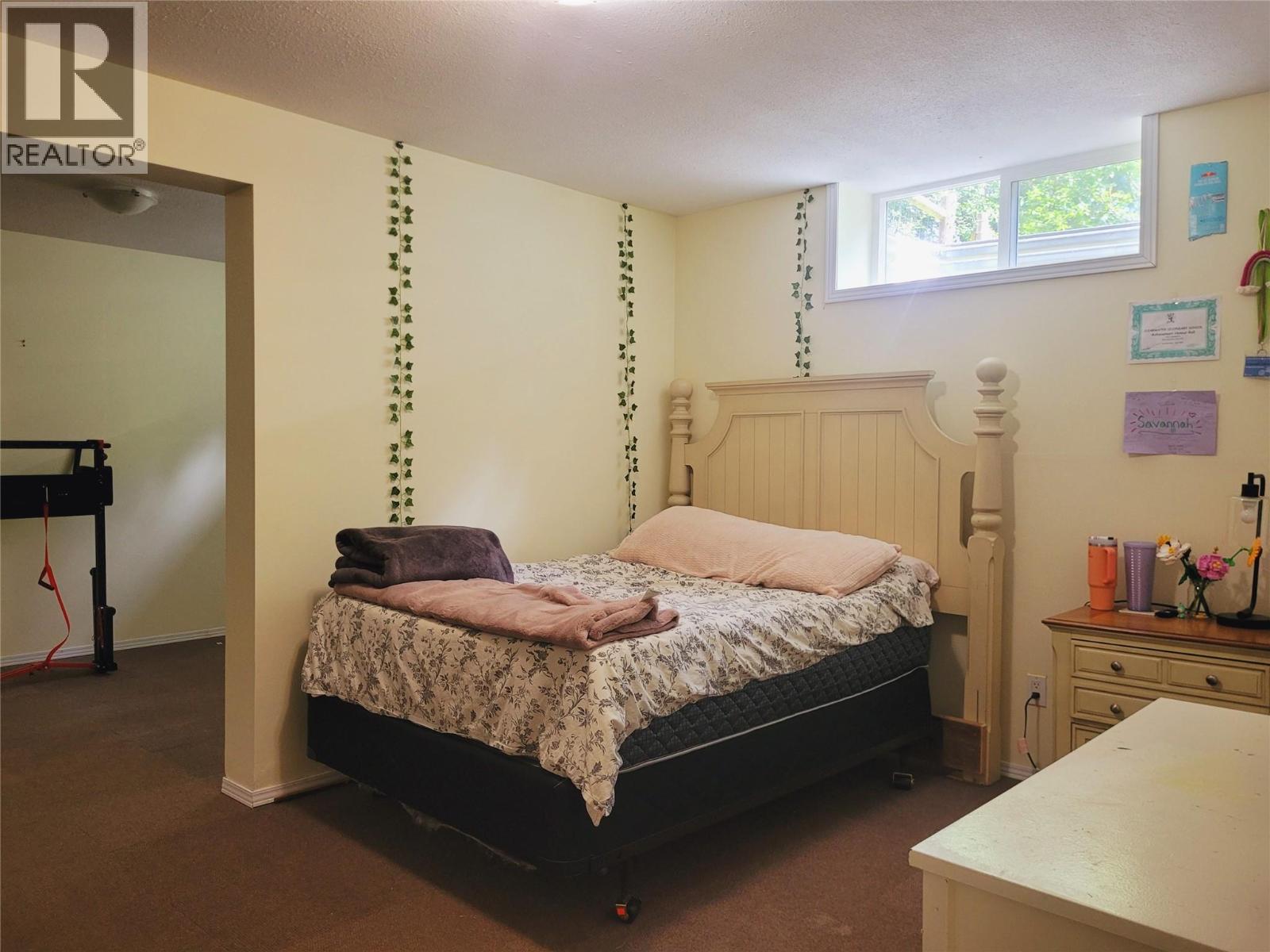 5289 Clearwater Valley Road - 32