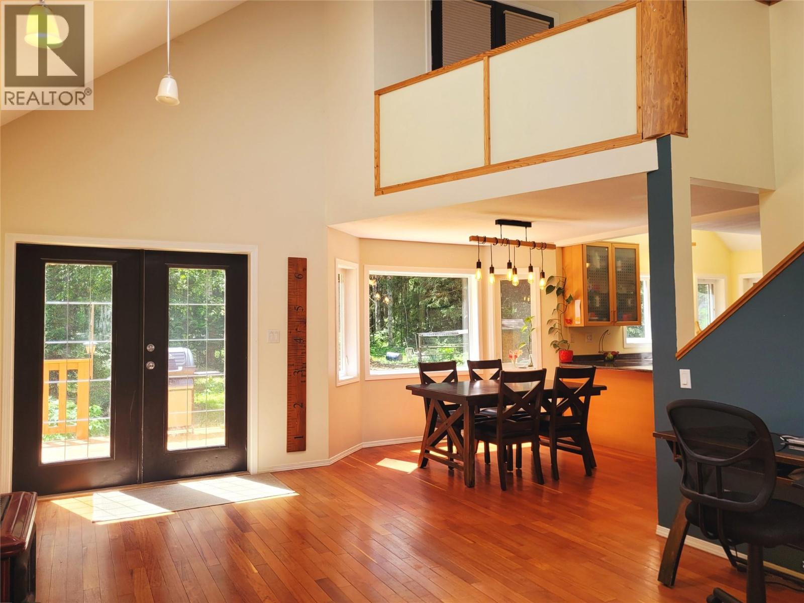 5289 Clearwater Valley Road - 13