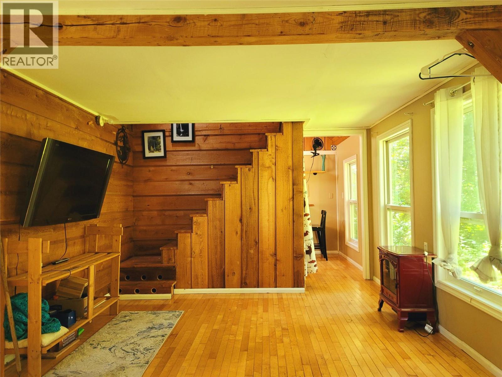 5289 Clearwater Valley Road - 48