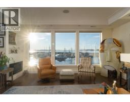 Balcony - 201 9949 Third St, Sidney, BC V8L3B1 Photo 10