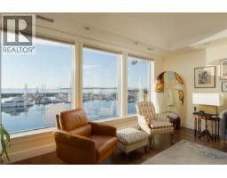 Kitchen - 201 9949 Third St, Sidney, BC V8L3B1 Photo 13