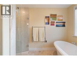 201 9949 Third St, Sidney, BC V8L3B1 Photo 37